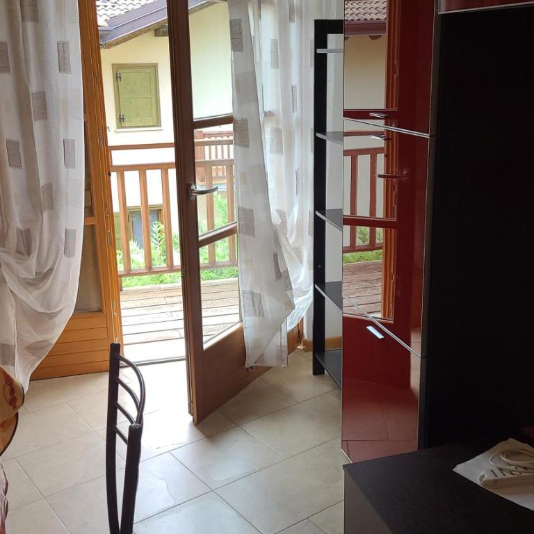 Casa IBISCO - Appartamento con Balcone - 9