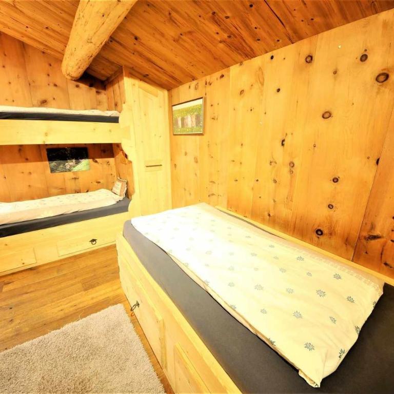 Chalet Heaven Mottolino by Livigno Accomodation - Two-Bedroom Chalet - 37