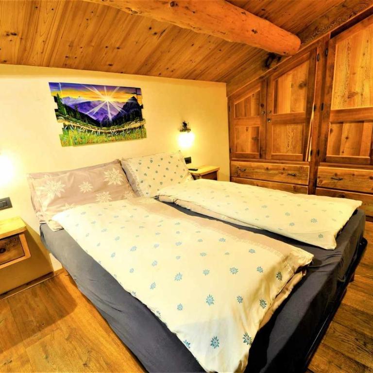 Chalet Heaven Mottolino by Livigno Accomodation - Two-Bedroom Chalet - 35