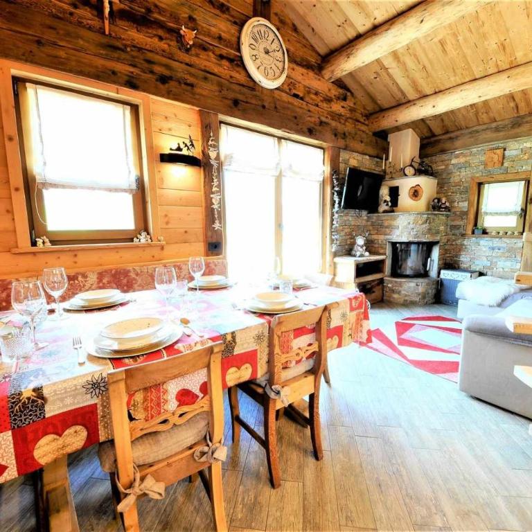 Chalet Heaven Mottolino by Livigno Accomodation - Two-Bedroom Chalet - 28