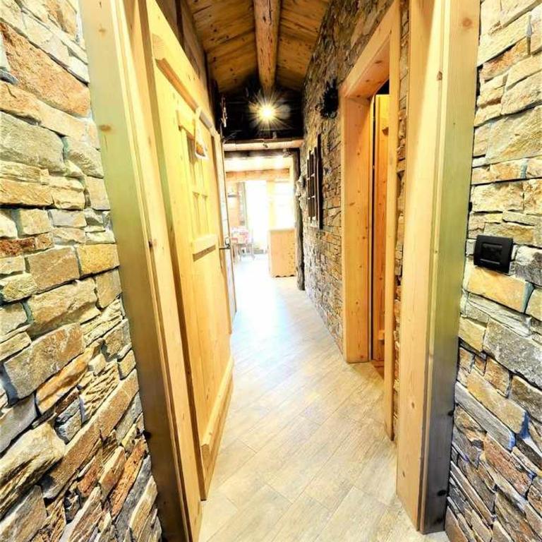 Chalet Heaven Mottolino by Livigno Accomodation - Two-Bedroom Chalet - 11