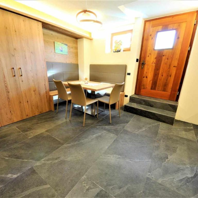 Chalet Heaven Mottolino by Livigno Accomodation - One-Bedroom Chalet - 10
