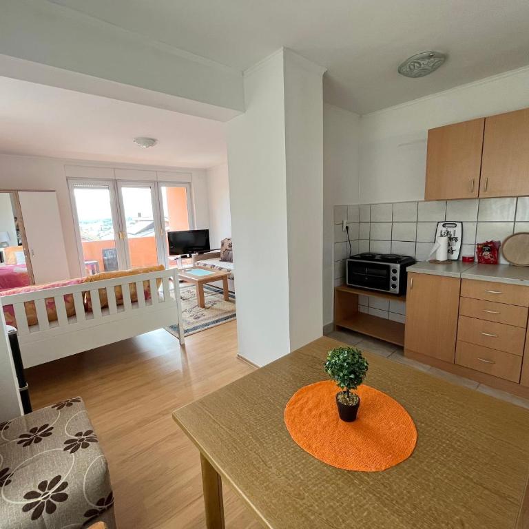 MD Apartments - One-Bedroom Apartment - 5