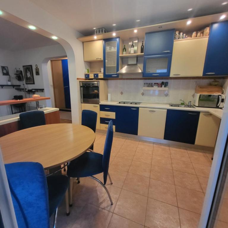Family apartment Maxema - Apartman sa 2 Spavaće Sobe - 10