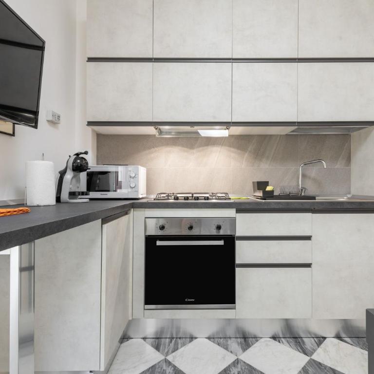 Goldhouse - Appartamento con 2 Camere da Letto - 6
