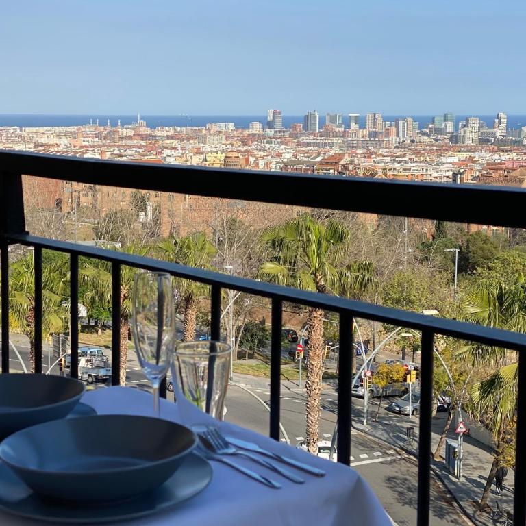 Amazing sea and Sagrada Familia views homey apartment - Apartamento de 3 dormitorios - 3