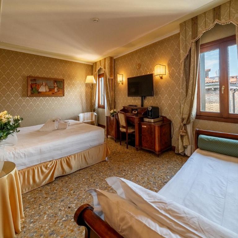 Hotel Colombina - Junior Suite con Vista Canale - 7