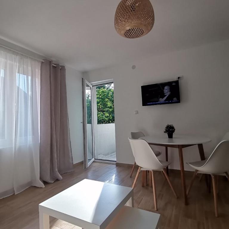 Apartmani Kale - Apartman sa Terasom - 3