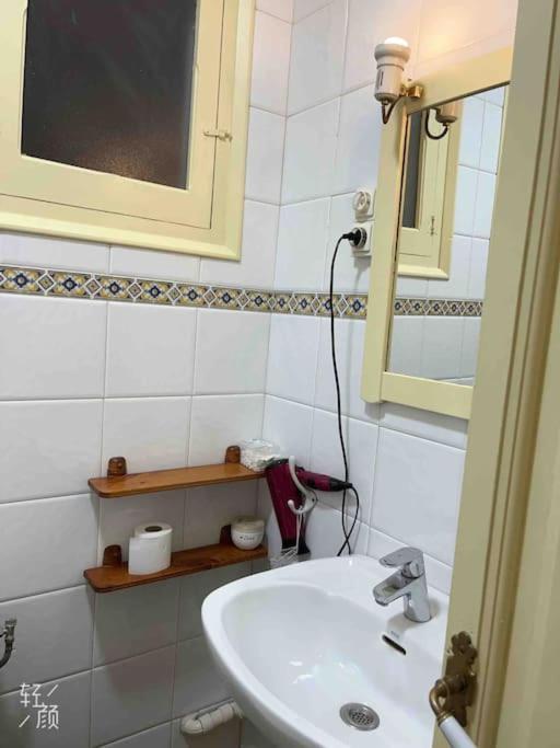 Loft nearby Sagrada Familia - One-Bedroom Apartment - 13