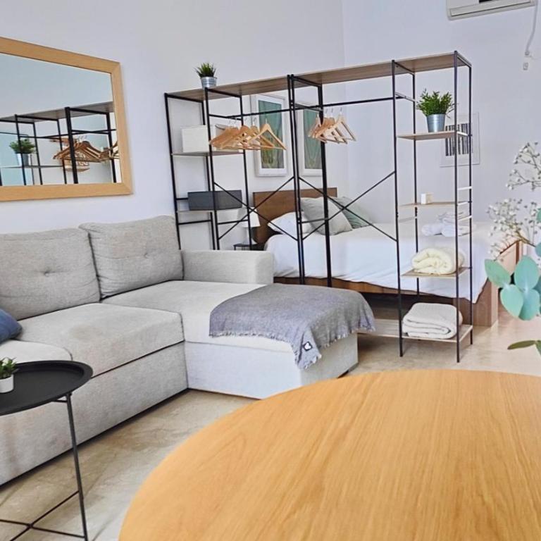 ESTUDIO TRANQUILO EN PLENO CENTRO DE MALAGA - Apartamento de 1 dormitorio - 4