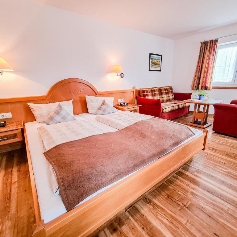 Berghotel Sonnenklause - Doppelzimmer mit eigenem Bad - 3
