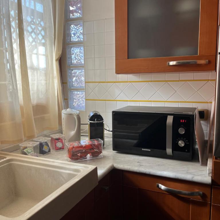 Attico con terrazza in Via dei Traghetti - Appartamento con 2 Camere da Letto - 22