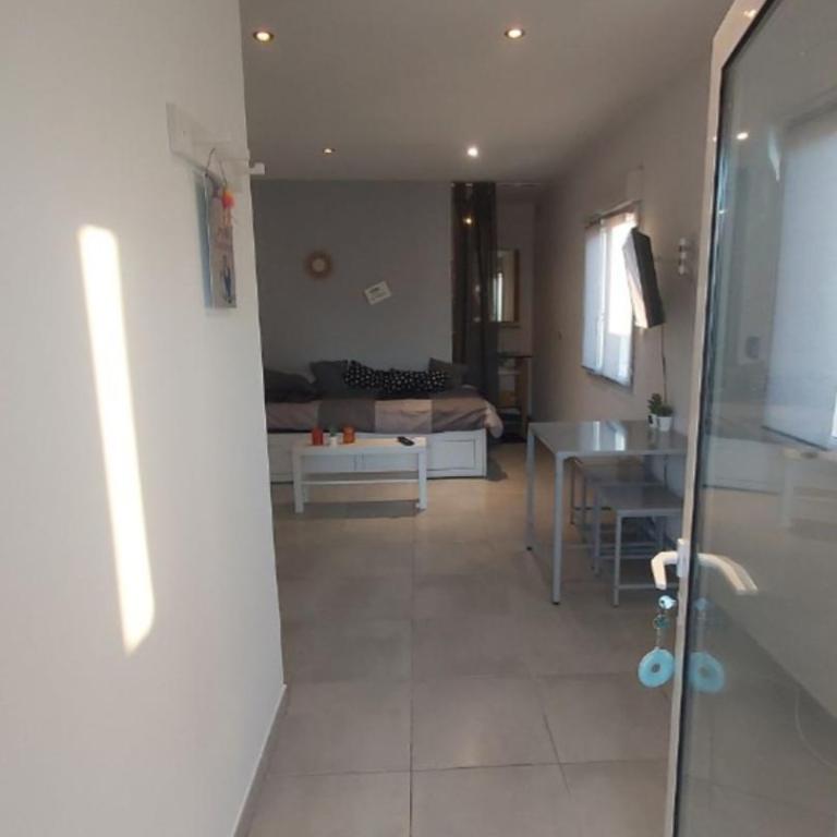 Studio privé attenant Villa Piscine - Apartamento de 1 dormitorio - 3