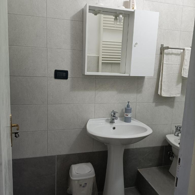 La piccola REGGIA - Appartamento con 1 Camera da Letto - 17