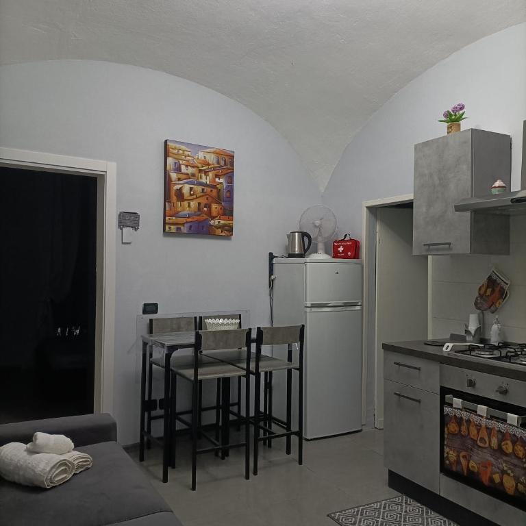 La piccola REGGIA - Appartamento con 1 Camera da Letto - 13