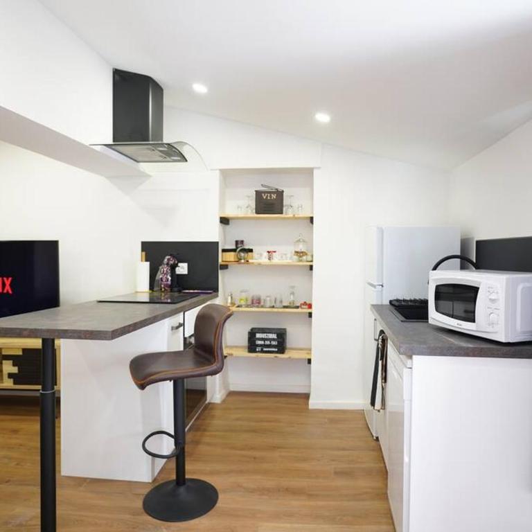 F2 Type LOFT à Ajaccio - Appartement 1 Chambre - 4