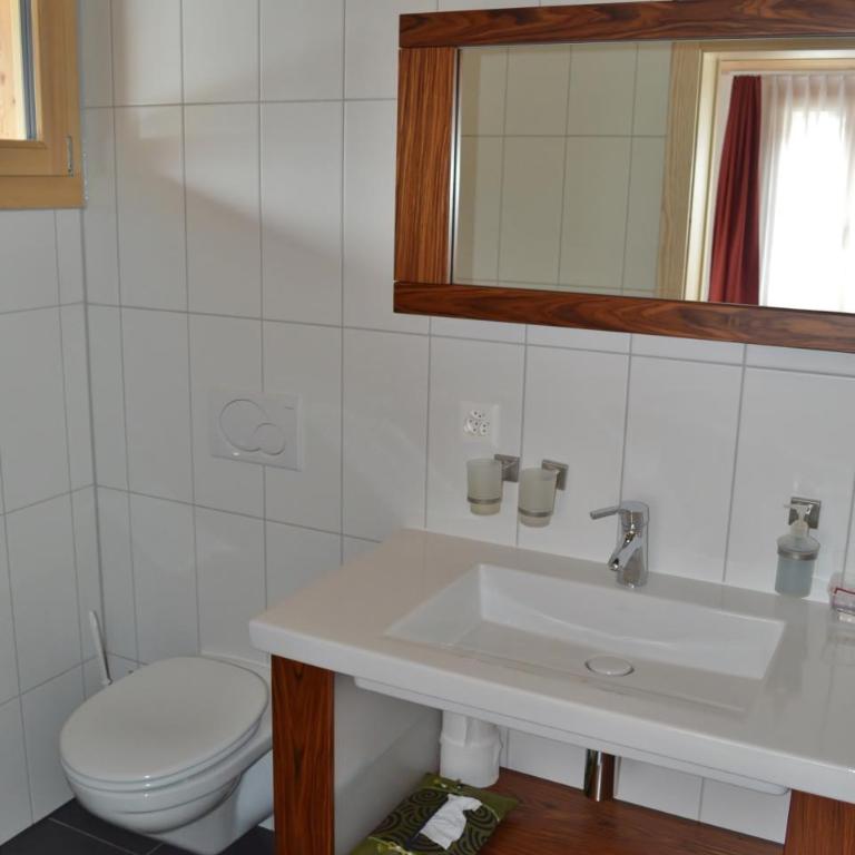 Hotel Grimsel - Superior Doppelzimmer mit Balkon - 3