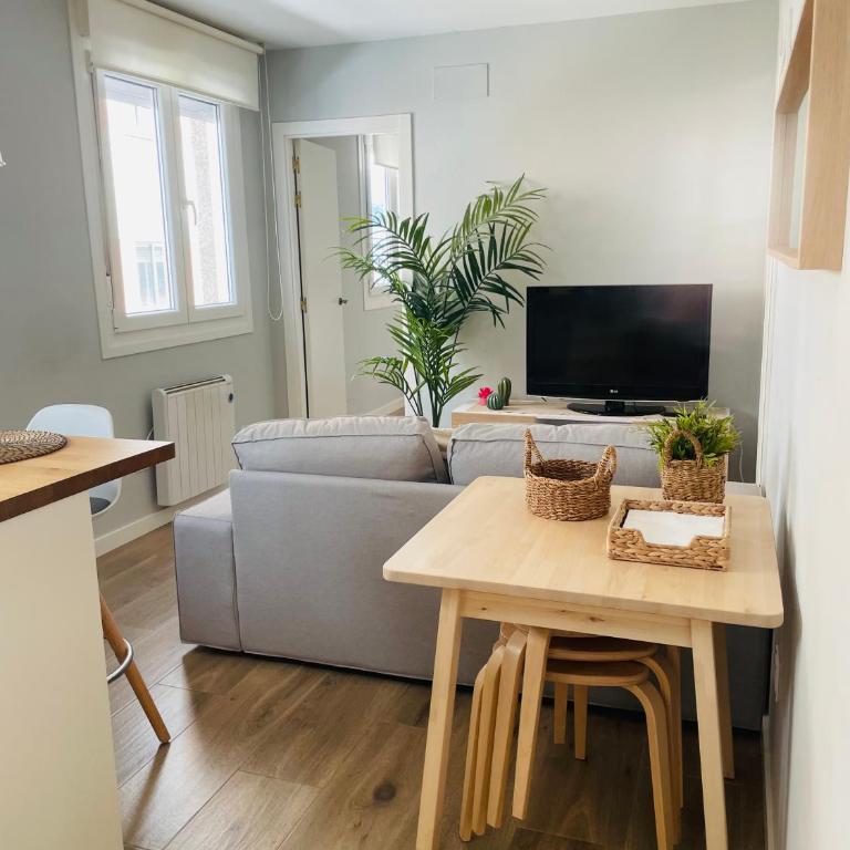 EL TERCERO DE LAURA - Two-Bedroom Apartment - 11