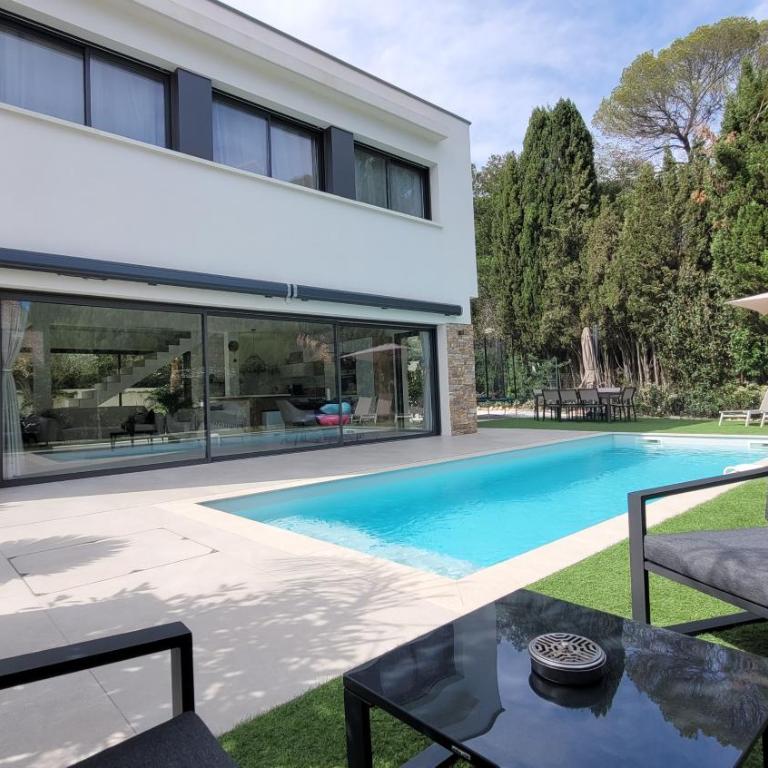 Villa avec piscine - Villa - 1