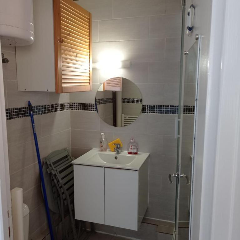 Petite studette à 50m de la plage - Apartment mit 1 Schlafzimmer - 5
