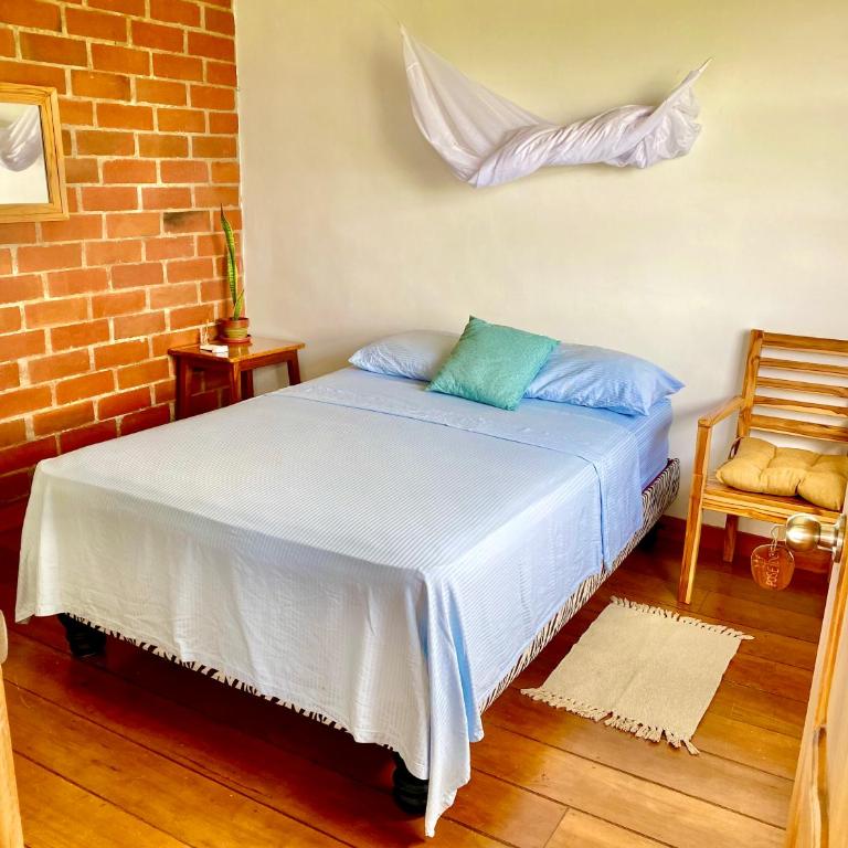 Casa de Orion - Habitación con baño compartido - Cama grande - 8