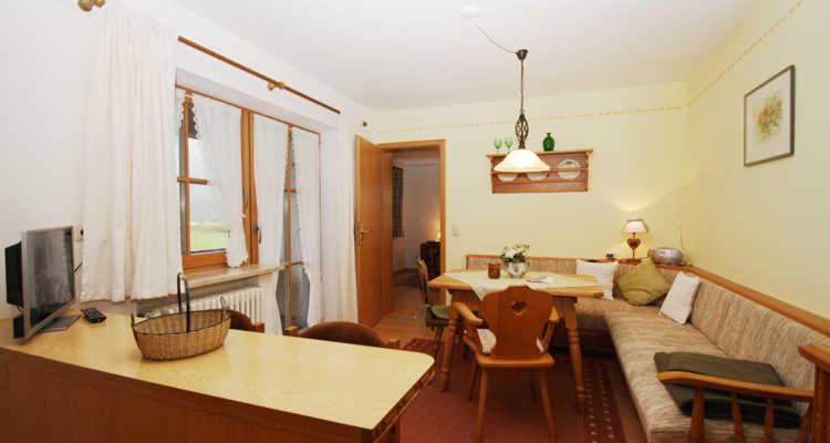 Pension mit Bergblick in Inzell - Apartment mit 1 Schlafzimmer und Bergblick - 2