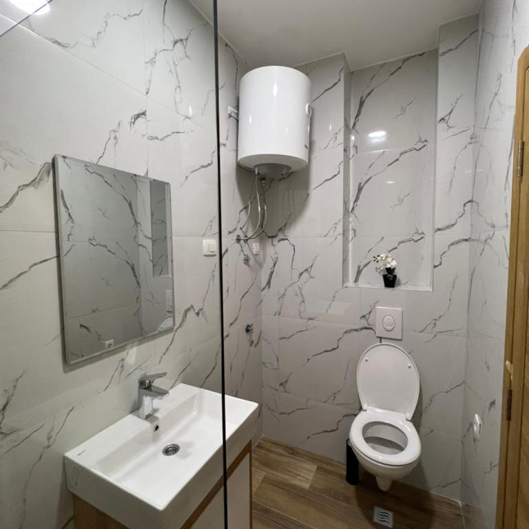 Pini Apart-hotel - Apartman sa 1 Spavaćom Sobom - 9