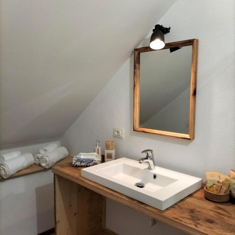 AlBy&B - Doppelzimmer mit eigenem Bad - 4