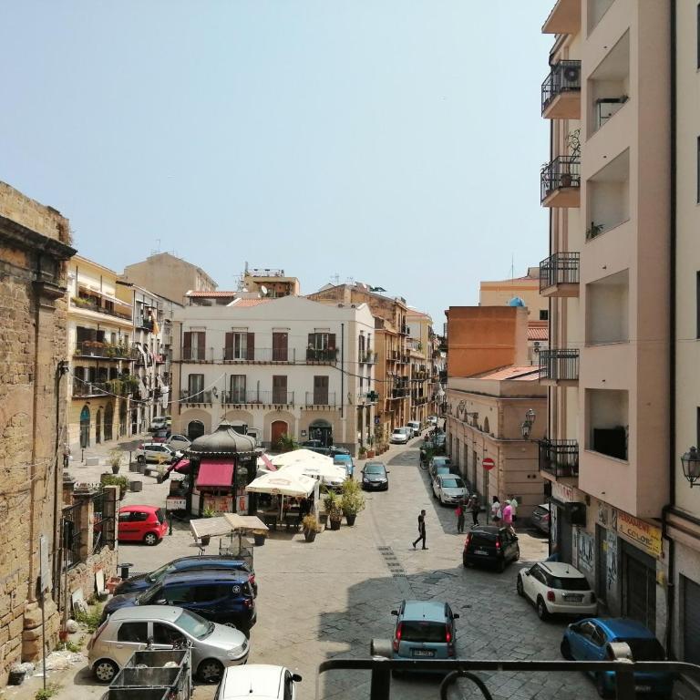 Room holiday "al centro storico" - Monolocale - 19