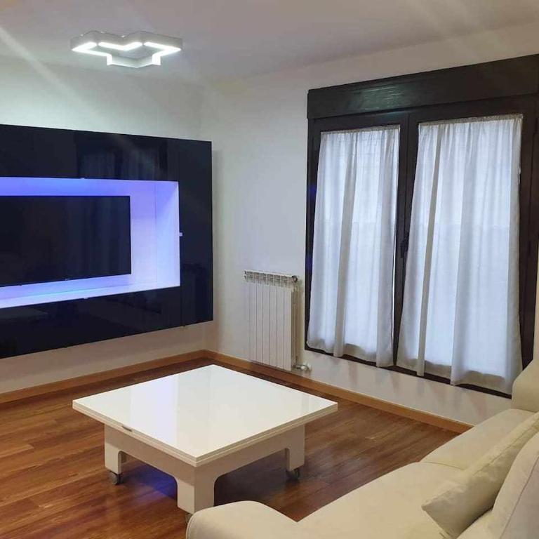 Centro aparcamiento gratuito al lado del pilar - Apartamento - 1