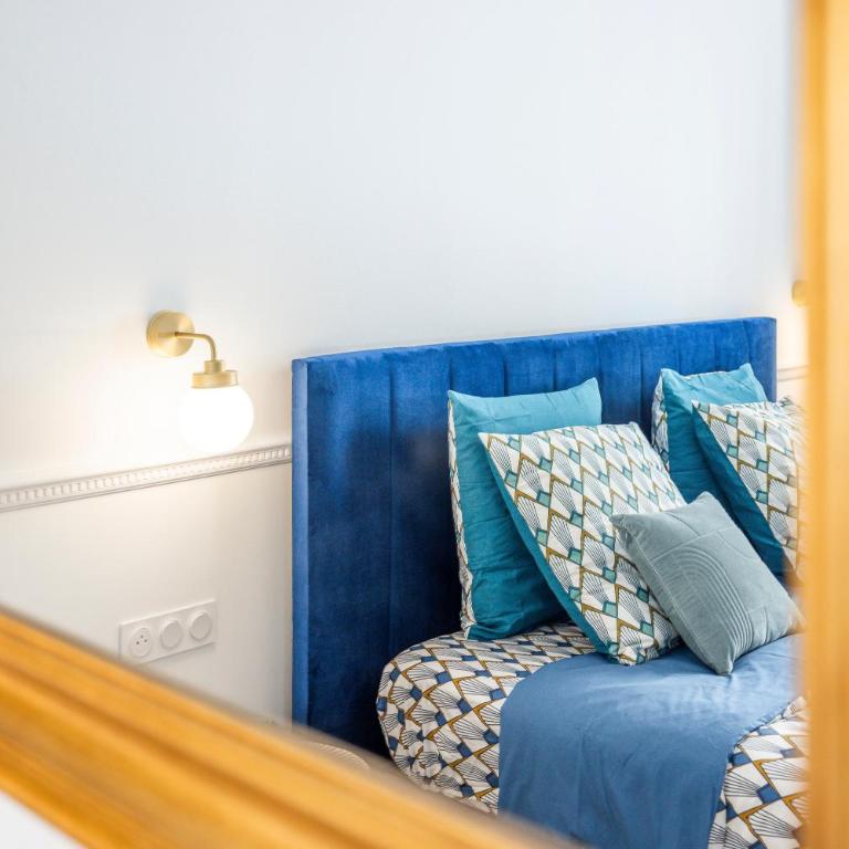 Nice Renting - FRANCE - Luxury Suite Palace Love Jacuzzi - Few meters from Sea - Appartement 1 Chambre - 12