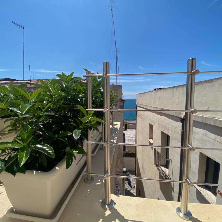 Suite il ritrovo dei poeti - Deluxe Double Room with Side Sea View - 27