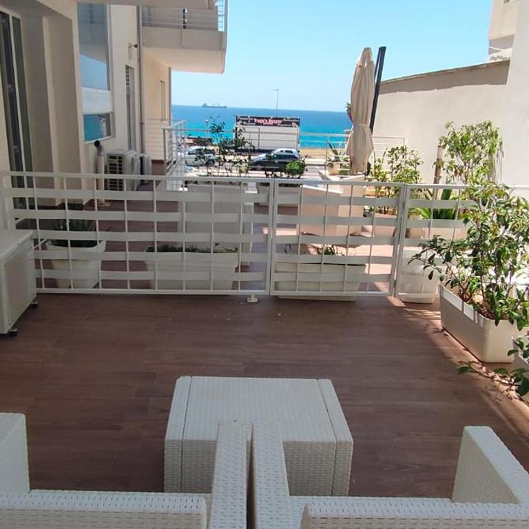 Spuma di mare - Camera Matrimoniale/Doppia con Letti Singoli con Balcone e Vista Mare - 23
