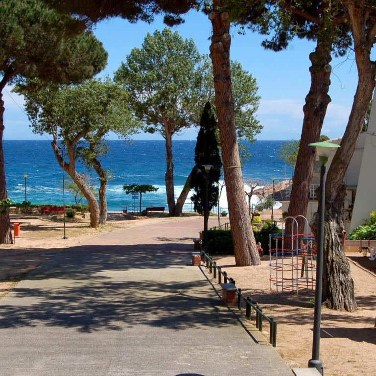 Ma TERRASSE avec vue sur la MER - One-Bedroom Apartment - 18