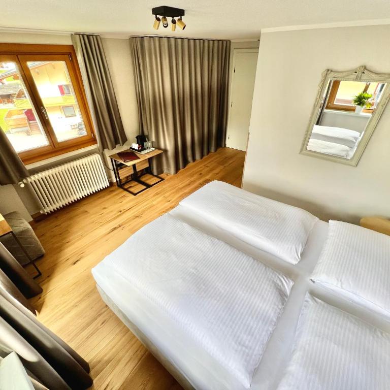 Haus Schrofenstein - Doppelzimmer - 7
