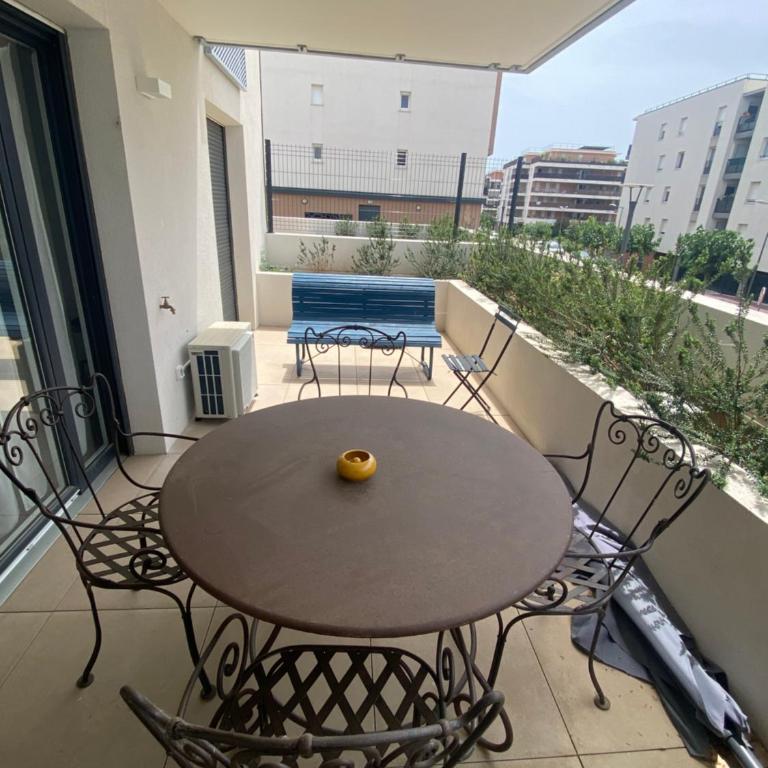 APPARTEMENT TYPE 2 NEUF +GRANDE TERRASSE - Appartement 1 Chambre - 4