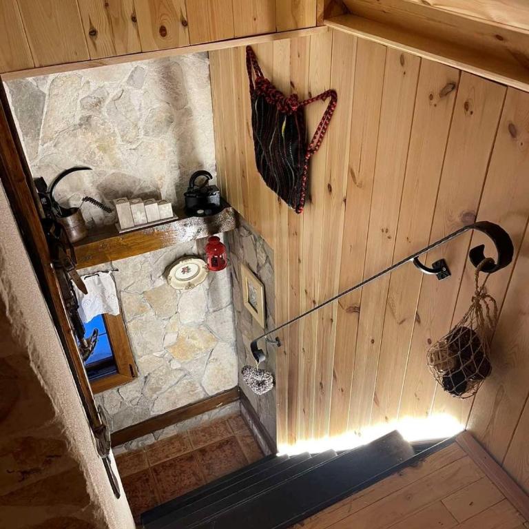 NV Mountain House - Two-Bedroom House - 29