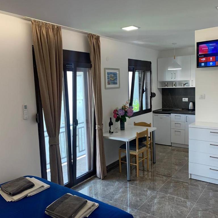 Apartman Boka 1 BU2 - One-Bedroom Apartment - 5
