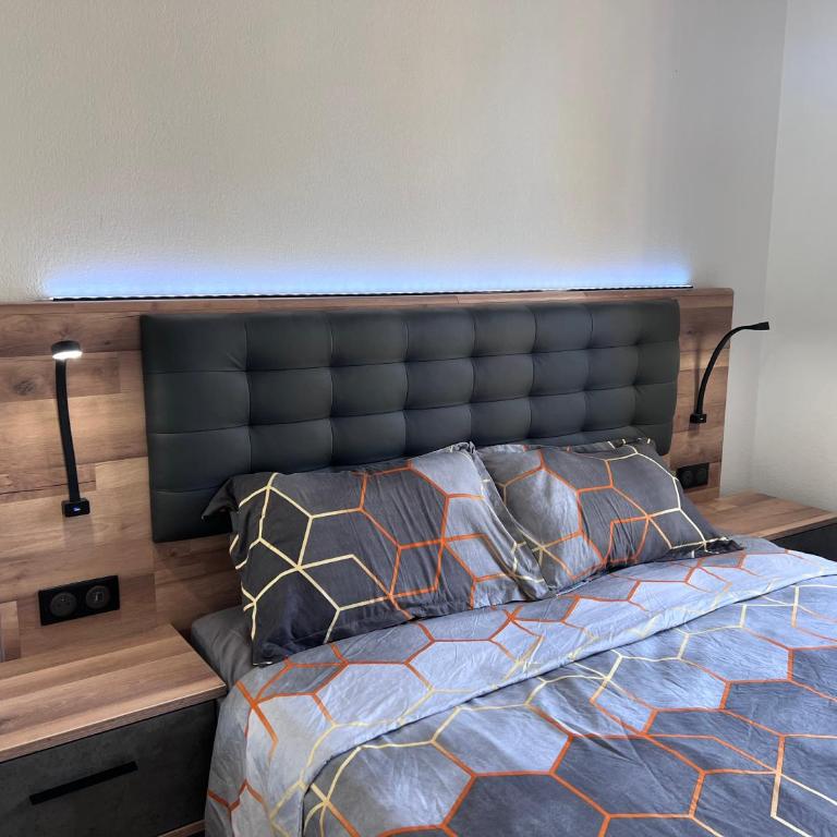 Appartement T2 avec jardin privé, piscine et barbecue - Appartement 1 Chambre - 11
