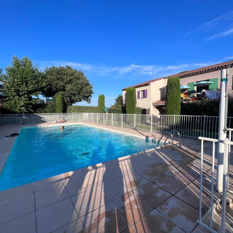 Appartement T2 avec jardin privé, piscine et barbecue - Appartement 1 Chambre - 13