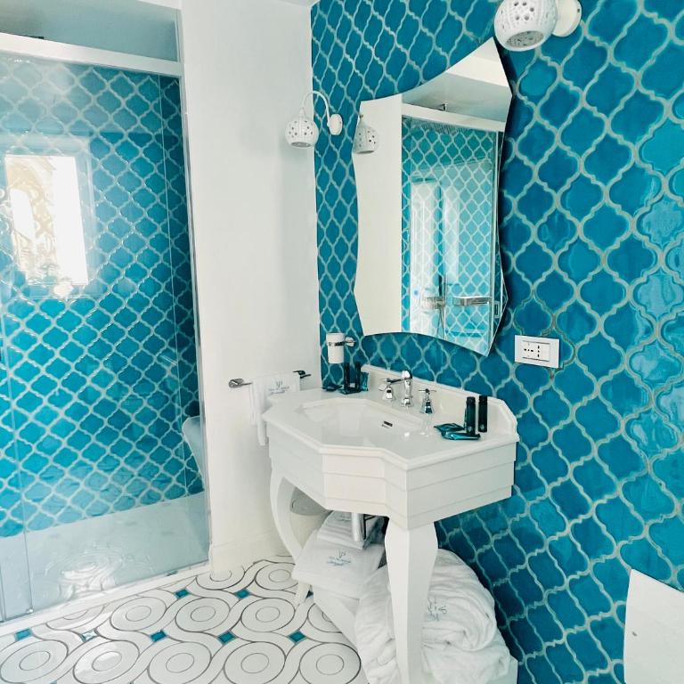 Villa Dei Principi - Suite Deluxe con Vista Mare Laterale - 2