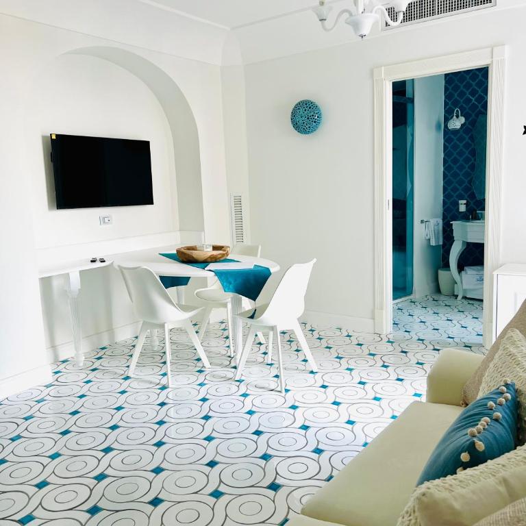 Villa Dei Principi - Suite Deluxe con Vista Mare Laterale - 6