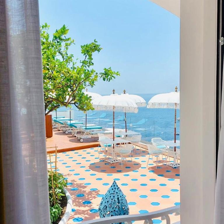 Villa Dei Principi - Suite Deluxe con Vista Mare Laterale - 1