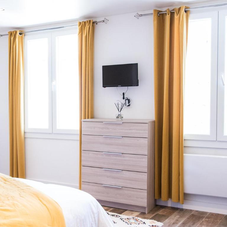 **Auberge de l'Aude** - Grande Chambre Double - 3