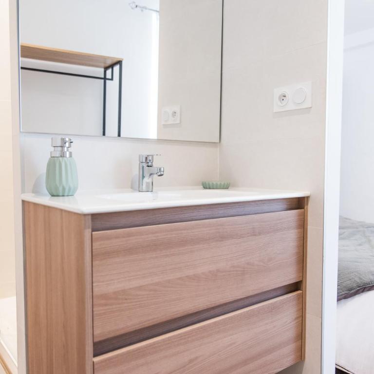 **Auberge de l'Aude** - Petite Chambre Double - 6