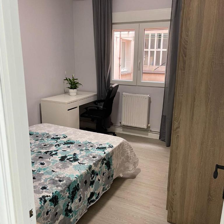 Centro de Gijón con acceso domotizado y buenos acabados - Apartamento de 3 dormitorios - 5