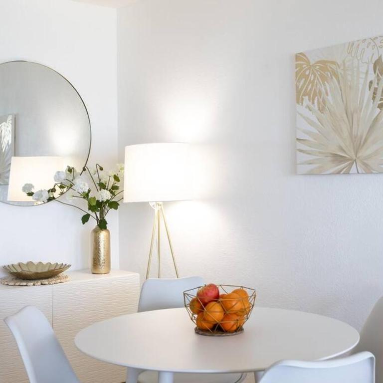 C4 Staywizus - 1 BDR Facing Sea & Beach - Parking, Tennis & Wifi - Appartement 1 Chambre - 14