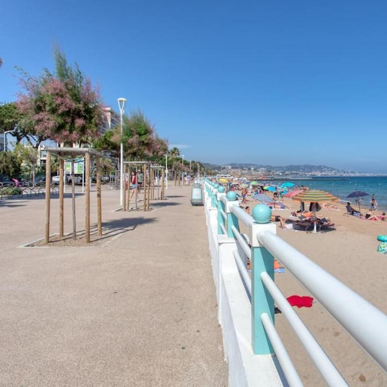 C4 Staywizus - 1 BDR Facing Sea & Beach - Parking, Tennis & Wifi - Appartement 1 Chambre - 24