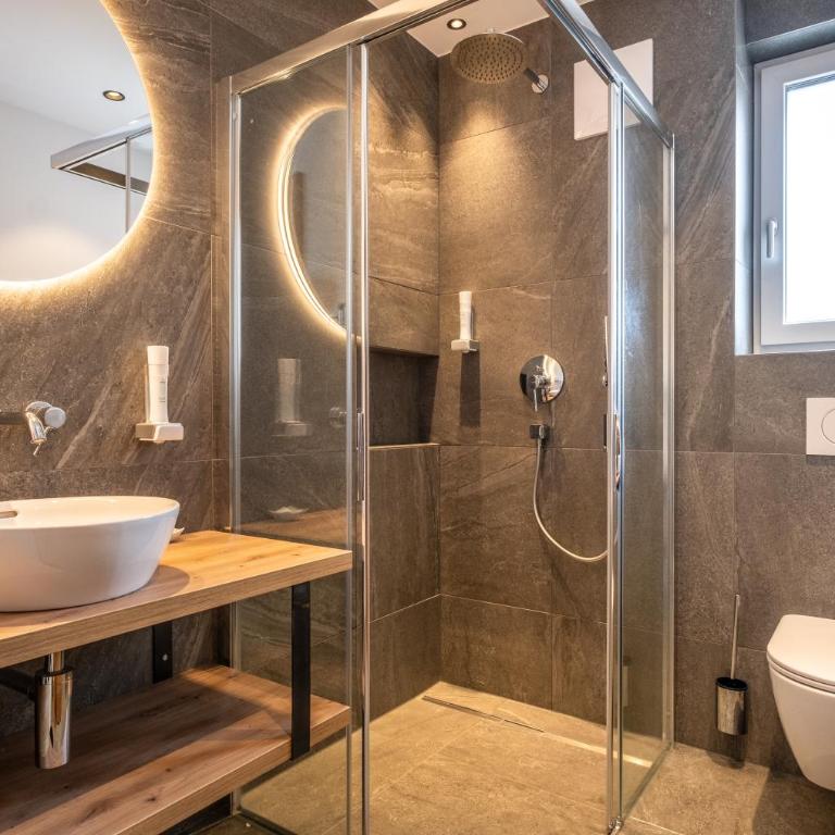Dorfkrug Kaprun inklusive Summercard and in winter Tauern Spa Kaprun - Studio mit Queensize-Bett – Nebengebäude - 8