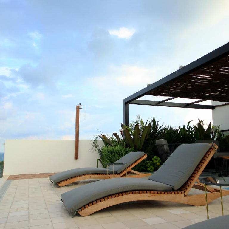 Spacious Studio, incredible rooftop with sea view - One-Bedroom Apartment - 3